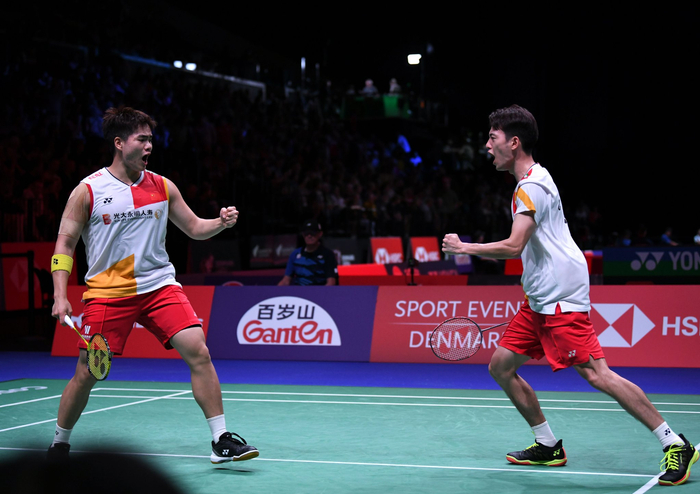 次赛事的竞 次赛事的竞