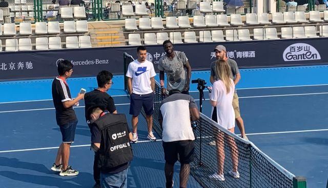 力下降而出 力下降而出