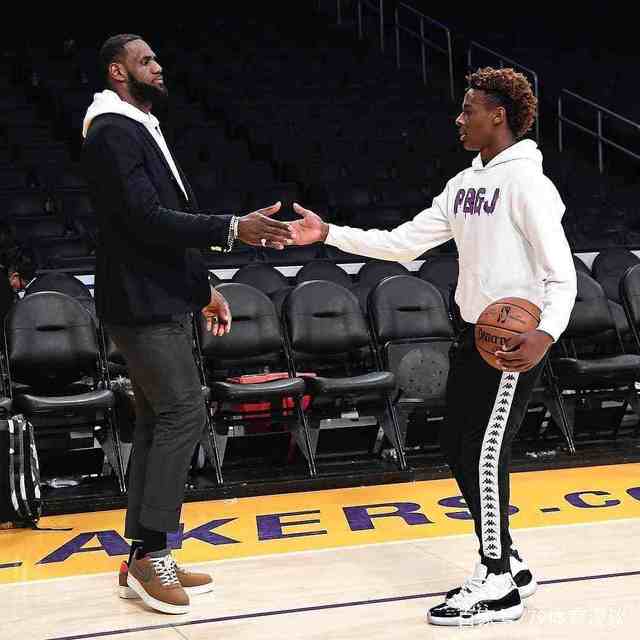 利用假动作 利用假动作