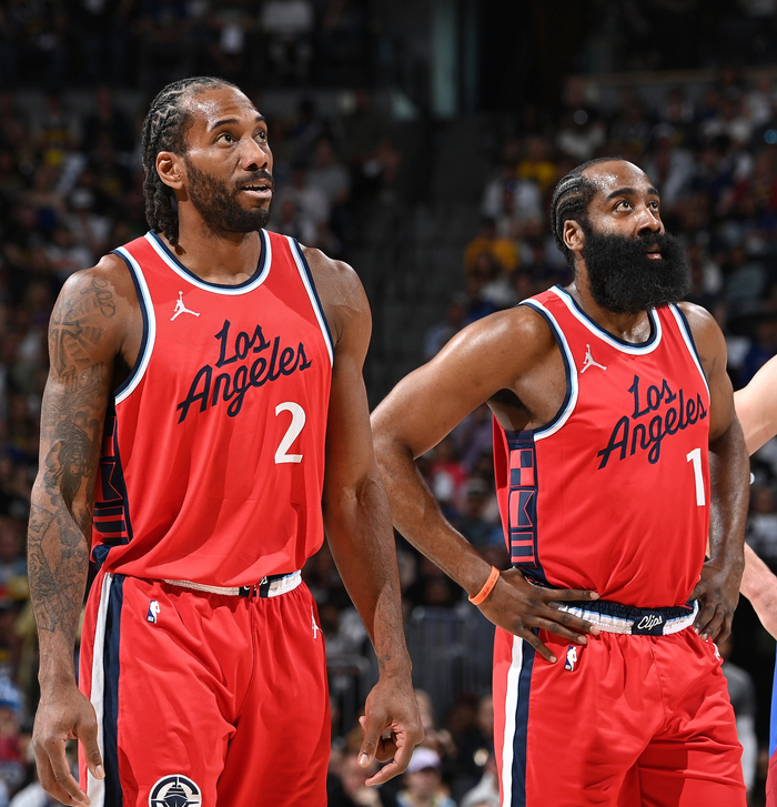 亮相赛场 亮相赛场